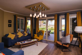 3Brs Swimming POOLS DIRECT Chalet Einbay l Free BBQ Set l WiFI